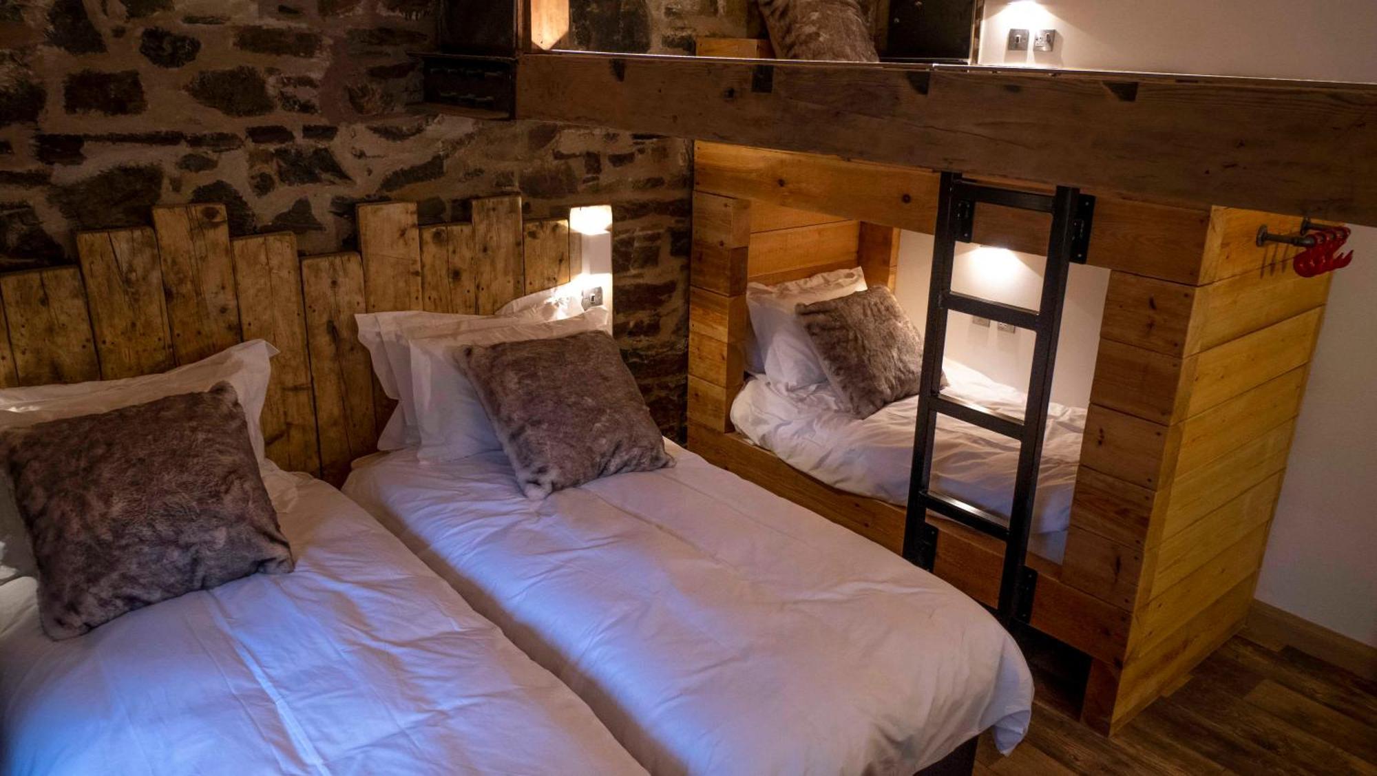 Trail Lodge Ballasalla エクステリア 写真