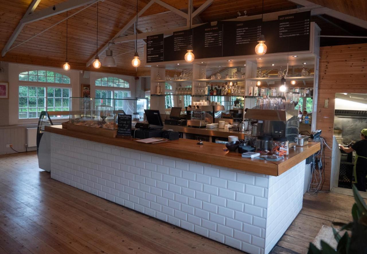 Trail Lodge Ballasalla エクステリア 写真